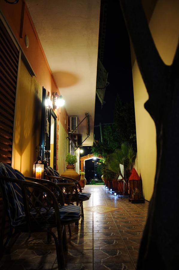Nefeli Rooms Pefki  Exterior photo