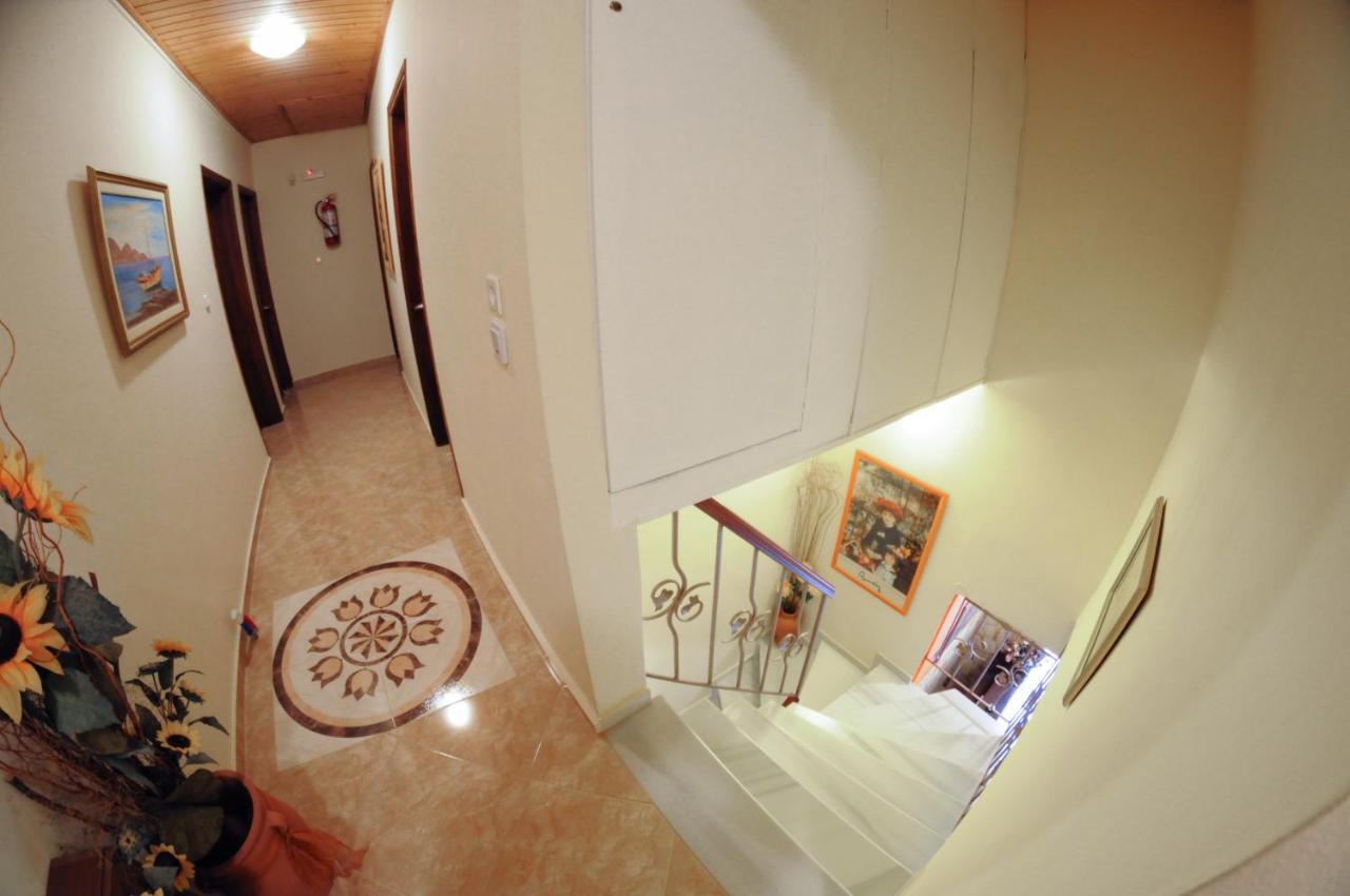 Nefeli Rooms Pefki  Exterior photo